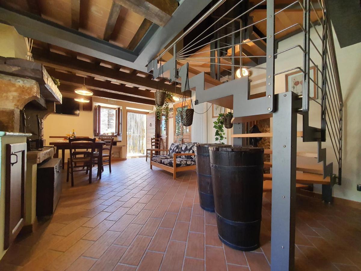 Cardella Farm stay *